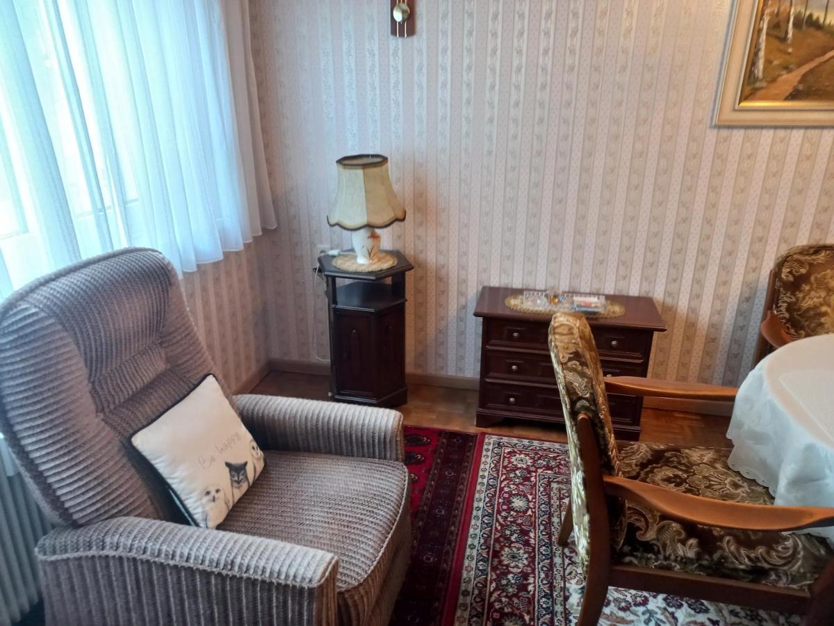 فيينا Ferienwohnung ,,Wohnen Wie Zu Grossmutter'S Zeiten'' المظهر الخارجي الصورة