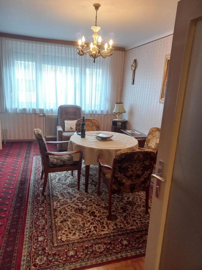 فيينا Ferienwohnung ,,Wohnen Wie Zu Grossmutter'S Zeiten'' المظهر الخارجي الصورة